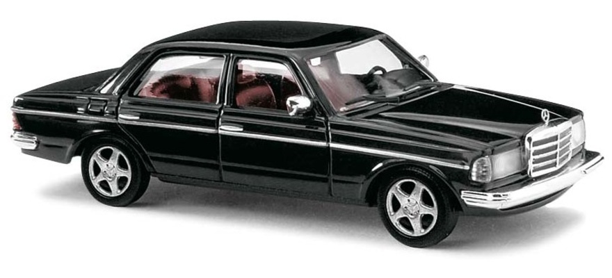 Mercedes-Benz W123 noire